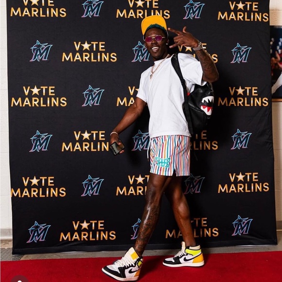 Ryoko Rain Pinstripe - size Medium - Picture 8 of 8